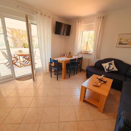Villa Lucija Rab Town Extérieur photo