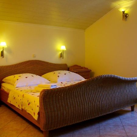Villa Lucija Rab Town Extérieur photo