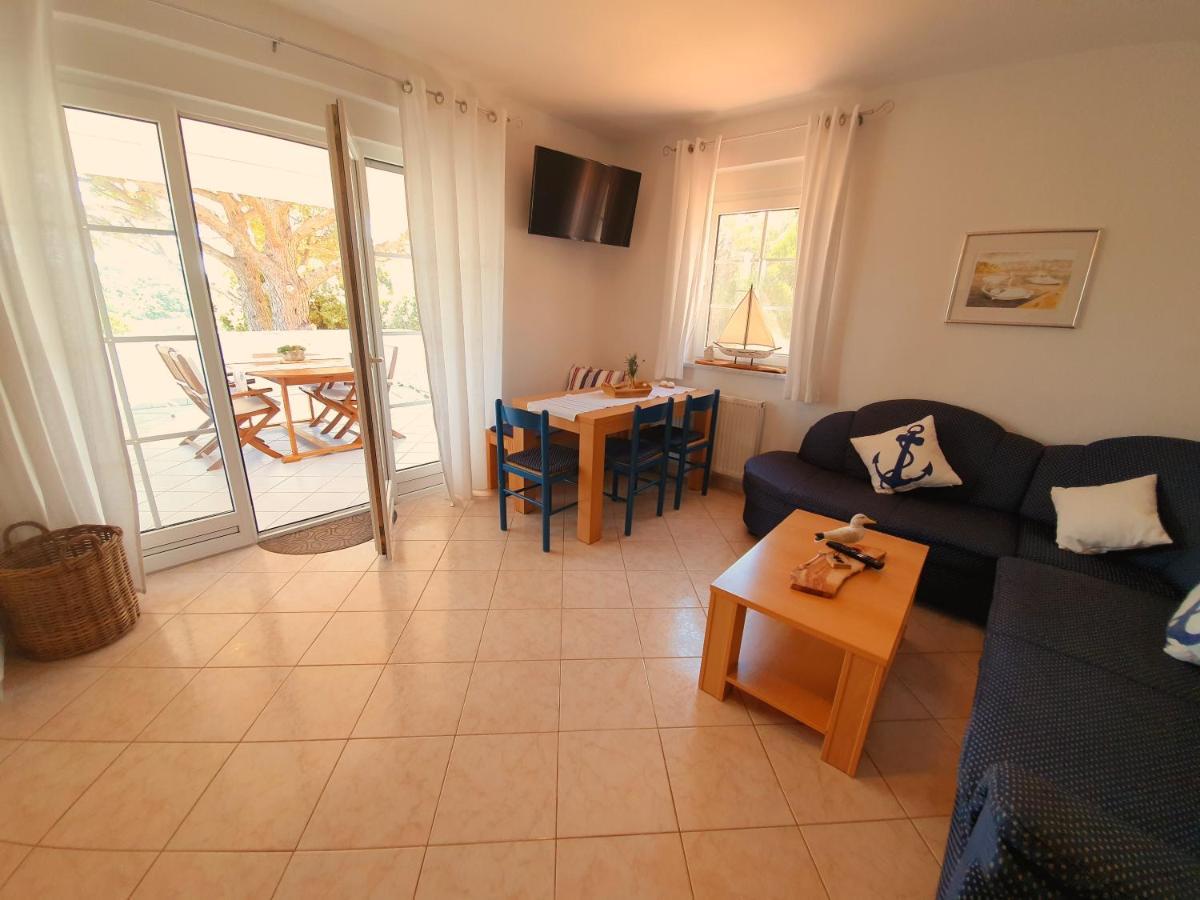 Villa Lucija Rab Town Extérieur photo