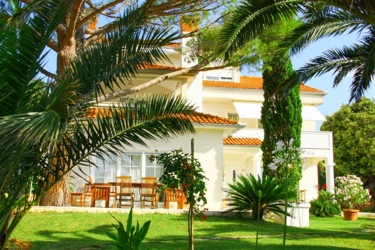 Villa Lucija Rab Town Extérieur photo